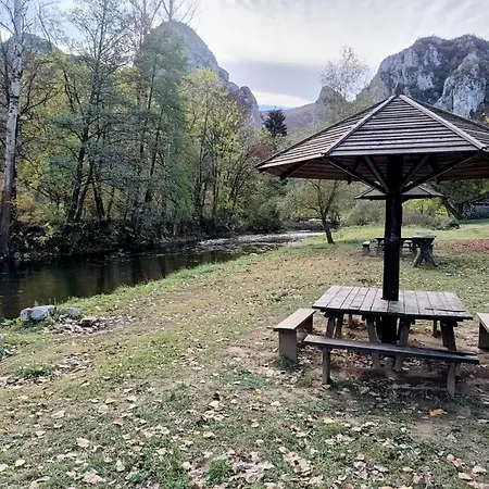 Dika Poganovo